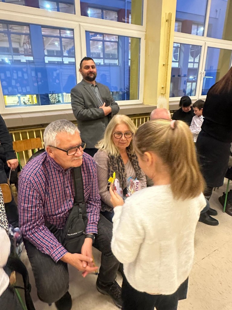 20 stycznia klasa 2B uroczyście obchodziła Dzień Babci i Dziadka