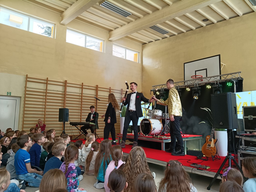 17.02.2026 odbył się kolejny, już trzeci z rzędu koncert Szkoły Muzycznej YAMAHA. Tym razem tematem wiodącym były instrumenty dęte.