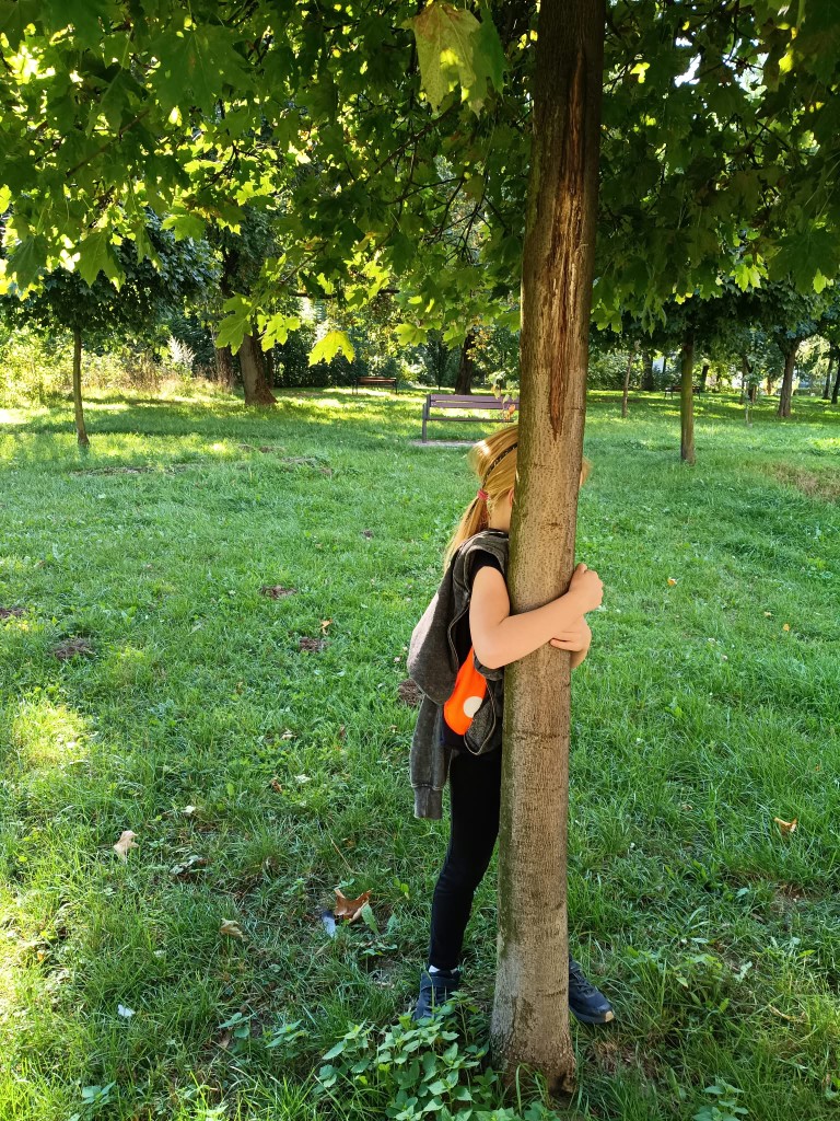 Celem akcji jest nauka szacunku do przyrody i odpowiedniego zachowania w lesie.