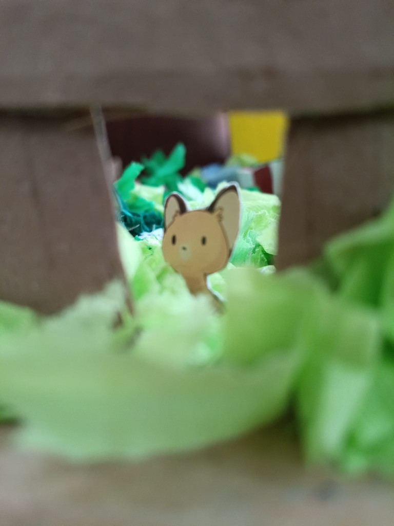 Od połowy grudnia klasa 3c, po zapoznaniu się z tradycją tworzenia szopek w naszym regionie oraz obejrzeniu wielu zdjęć w Internecie, przystąpiła do tworzenia własnych prac. 