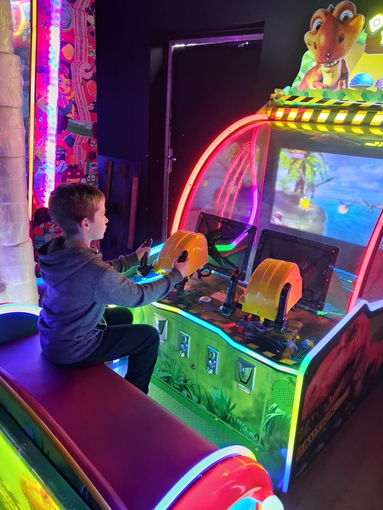 Mikołaj postanowił w tym roku zaszaleć i sprezentował klasie II A wyjście do Forum Fun