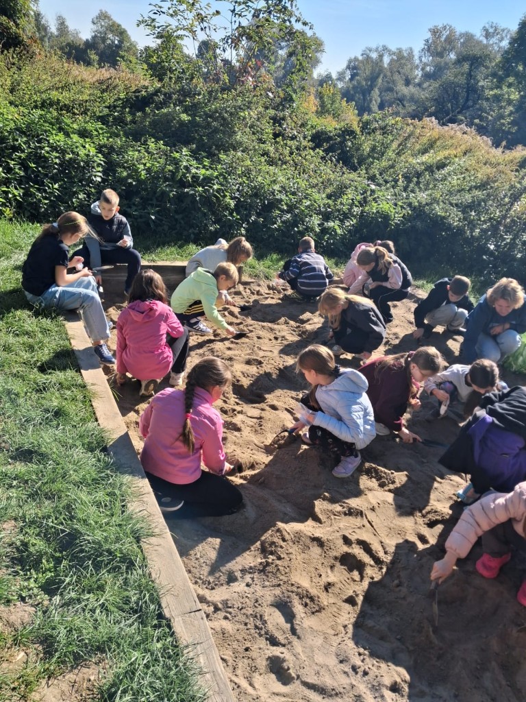 Archeologiczna misja klasy 3A zakończona sukcesem!